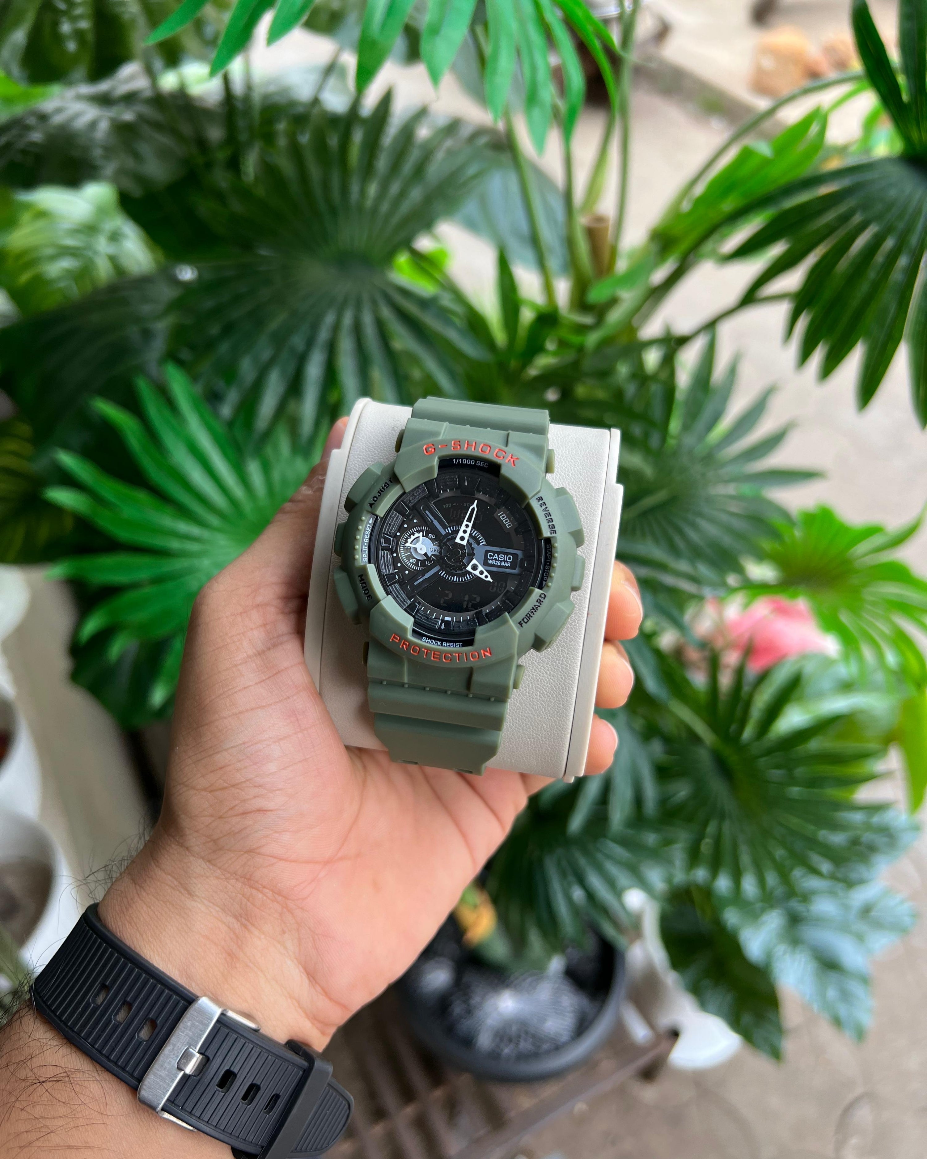 GA-110LN-3AJF – Army Green • 51mm • Analog-Digital