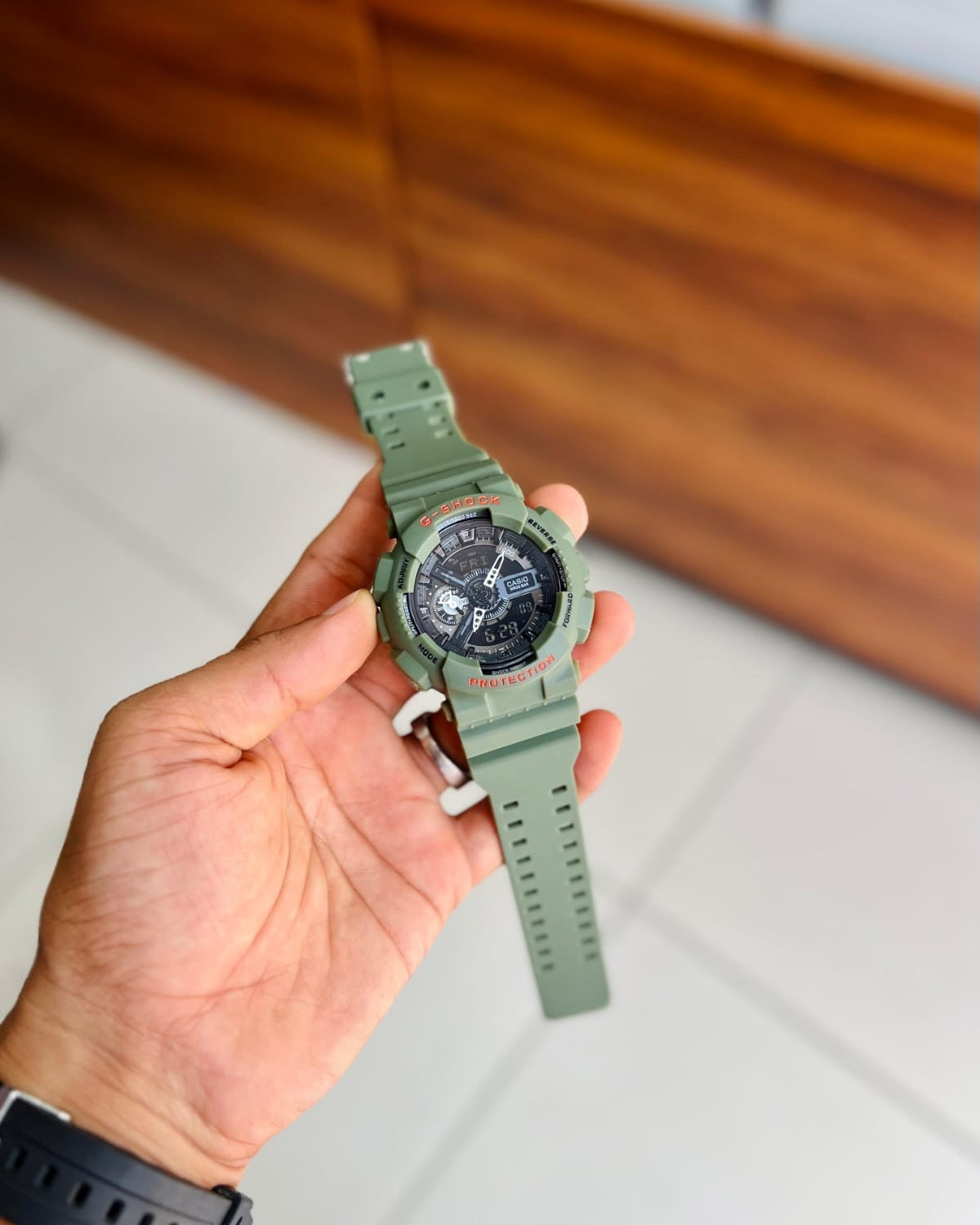 GA-110LN-3AJF – Army Green • 51mm • Analog-Digital